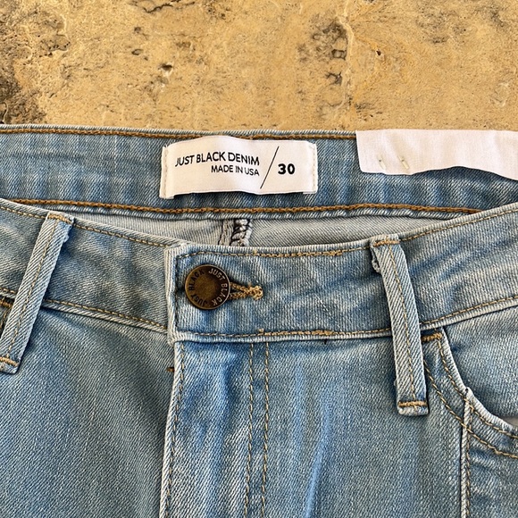 High Rise Panel Flare Denim - Picture 2 of 5